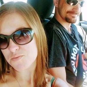 Meet your Posher, Stefanie